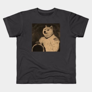 Doge To The Moon Funny Doge NASA Astronaut Kids T-Shirt